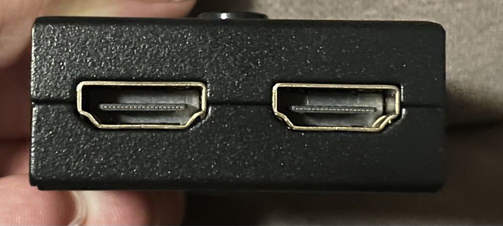 Dwukierunkowy przełącznik rozdzielacza HDMI