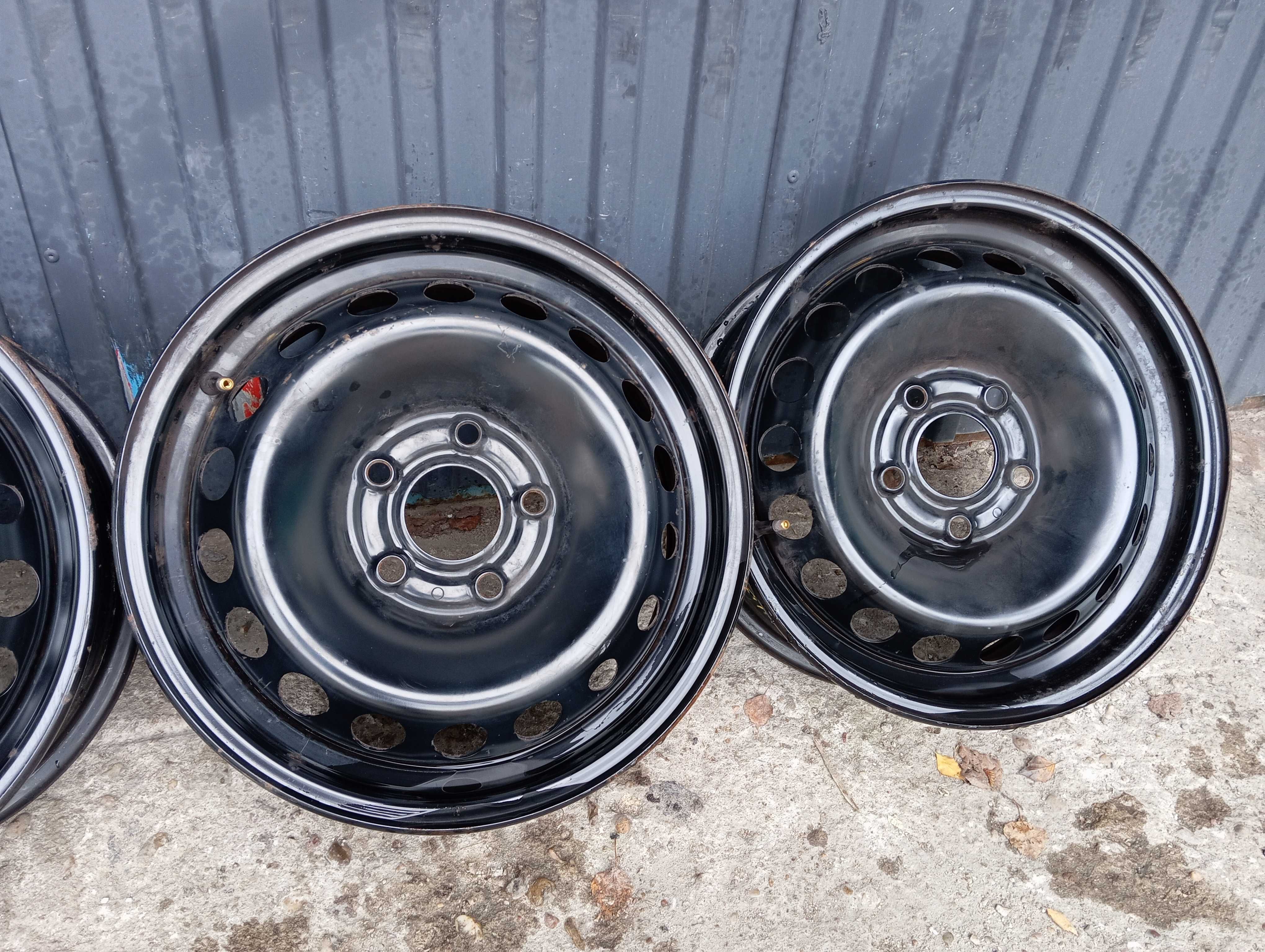 Felgi stalowe 15" Renault Megane IV 5x114,3 6J ET35