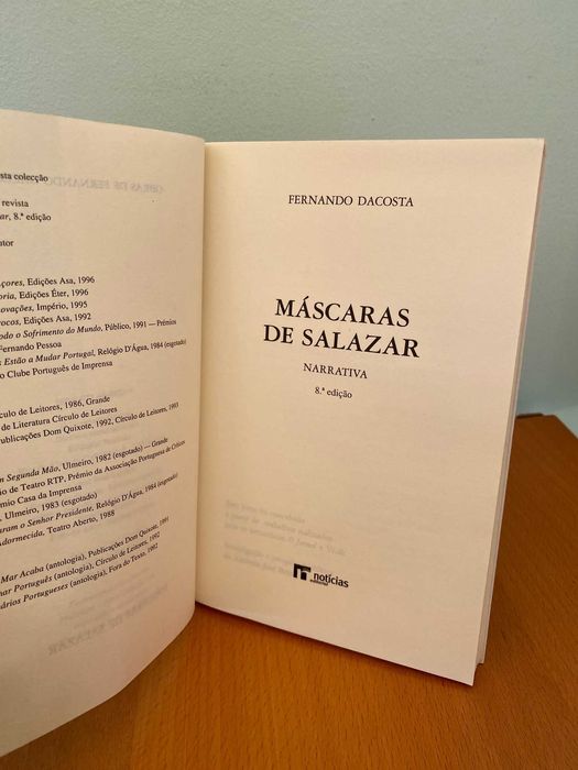Máscaras de Salazar - Fernando Dacosta