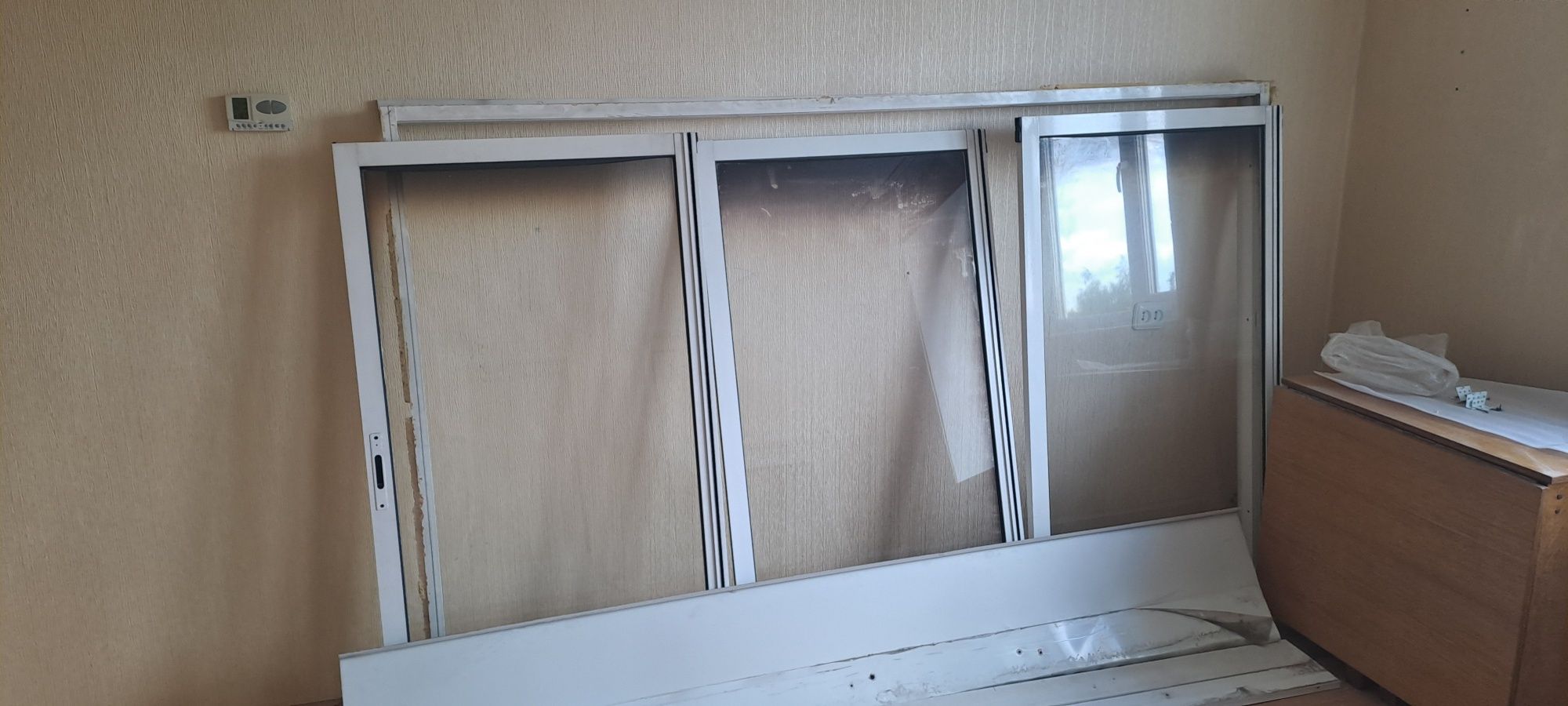 Продам раму на балкон