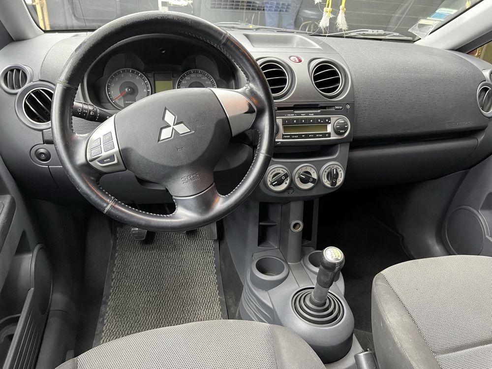 Mitsubishi colt 1.2 gasolina