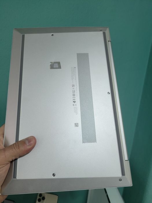 Portátil HP Elite Book G8  i5 vPro 11th Gen