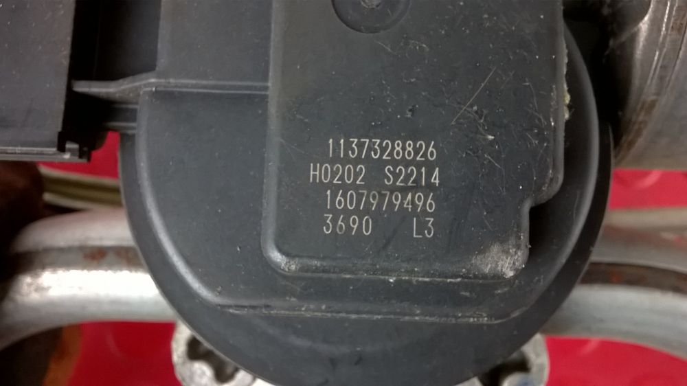 Motor Limpa Vidros Frente - E4B5-17500-AE [FORD KA+]