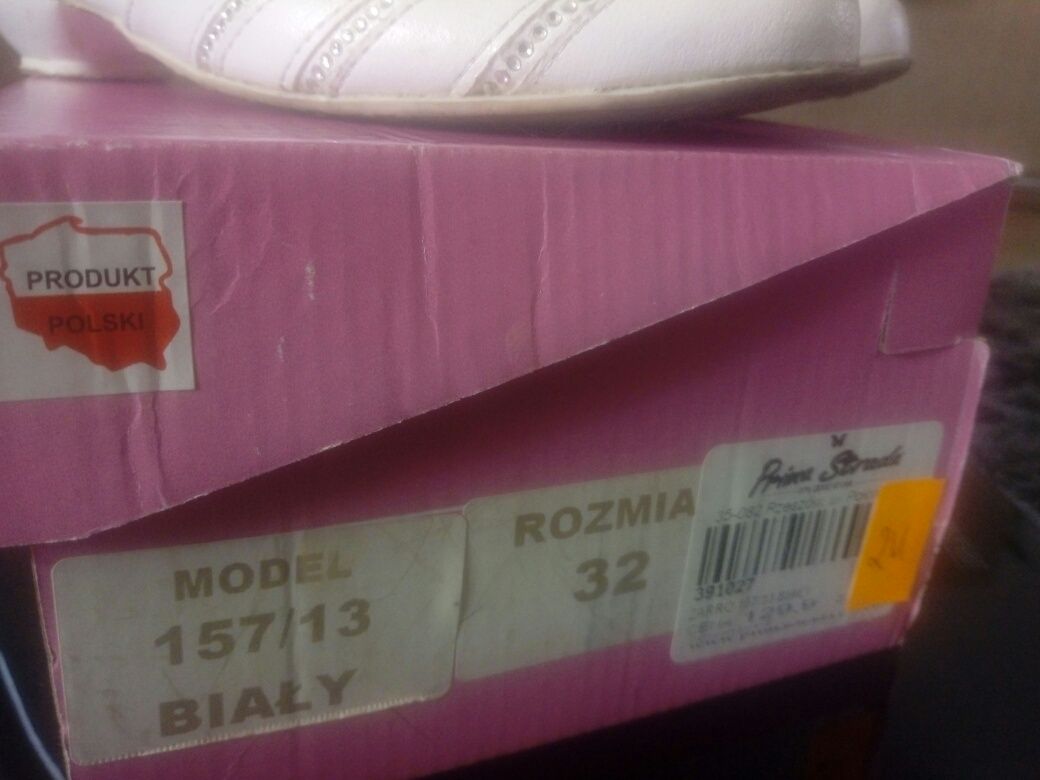 Buty dziewczęce-komunijne rozm.32