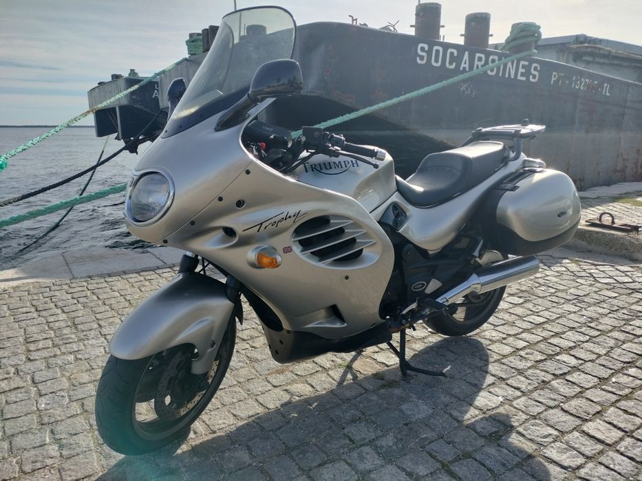 Triumph Trophy 1200