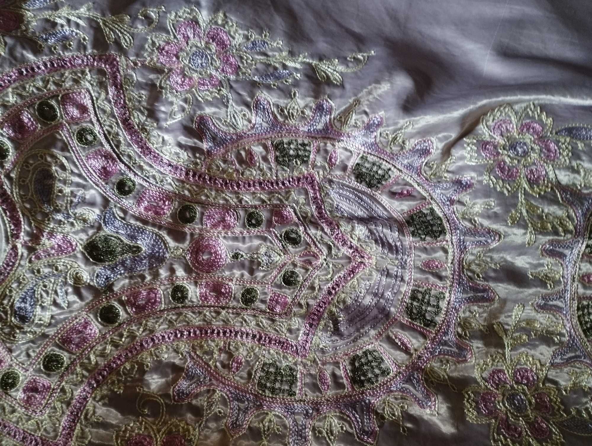Kaftan made in Syria