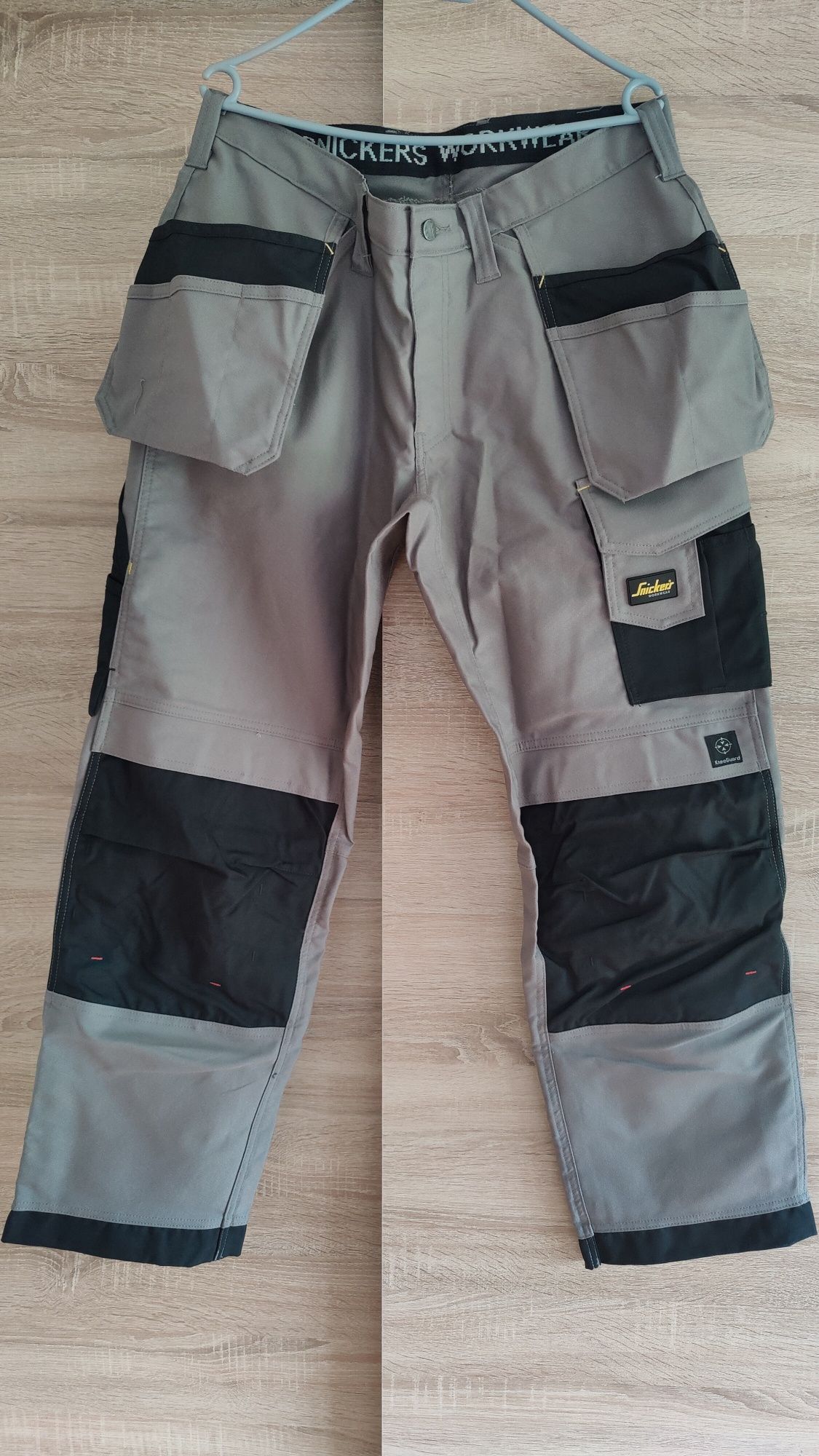 Spodnie robocze Snickers 3214 Canvas+ Stretch 48,50