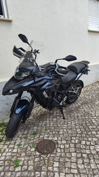 Mota Benelli TRK502