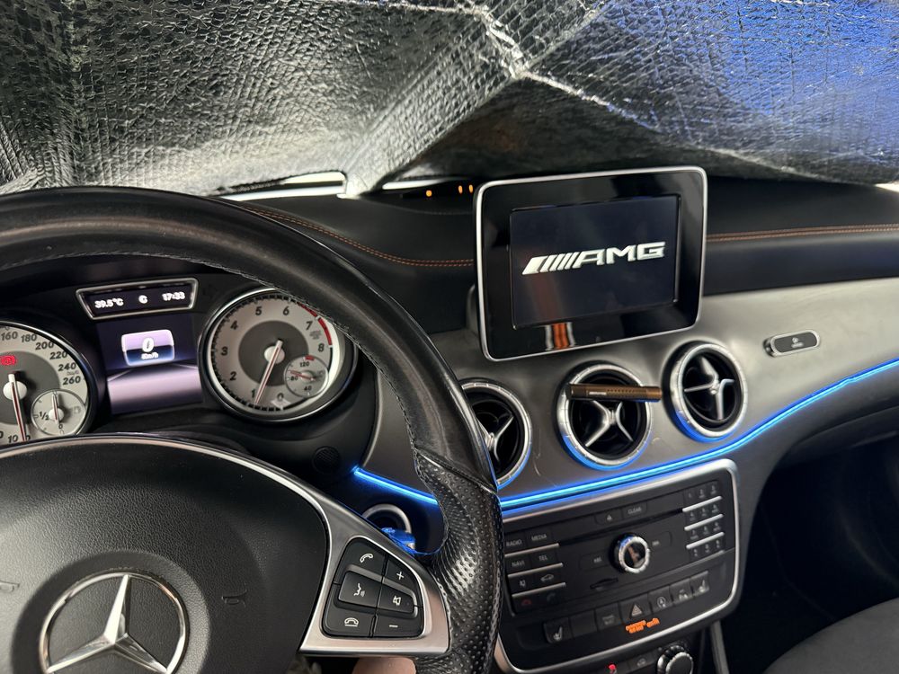Mercedes-Benz CLA Shooting Brake OrangeArt Edition 1.6 122cv