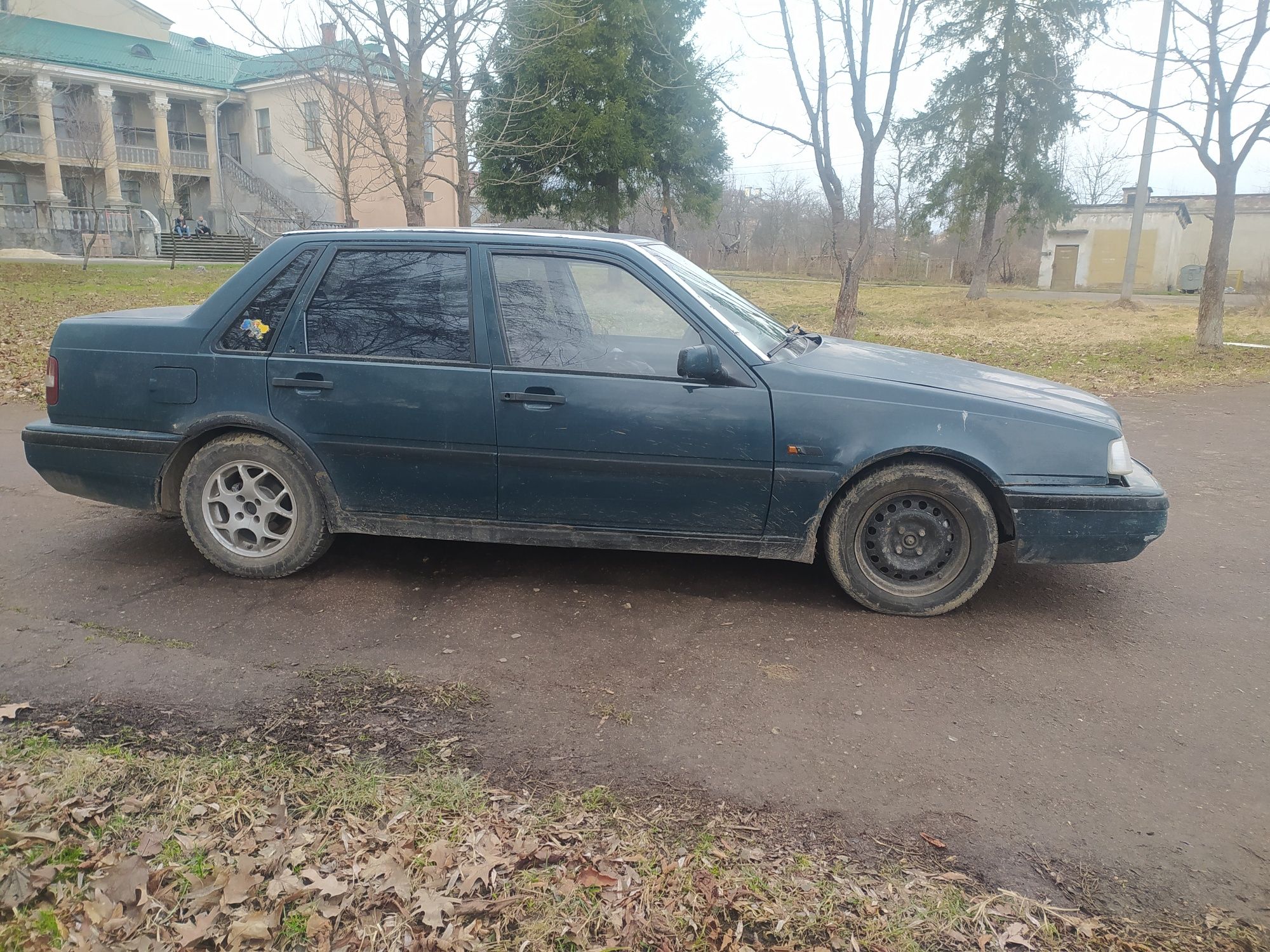 Volvo 460 газ-бензин 1.8