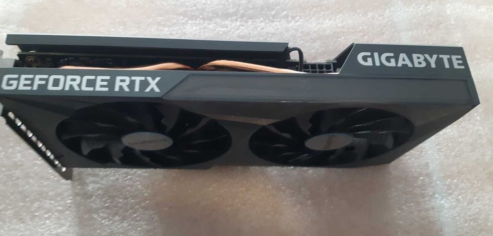 Placa Gráfica GIGABYTE RTX 3060 EAGLE OC - 12GB