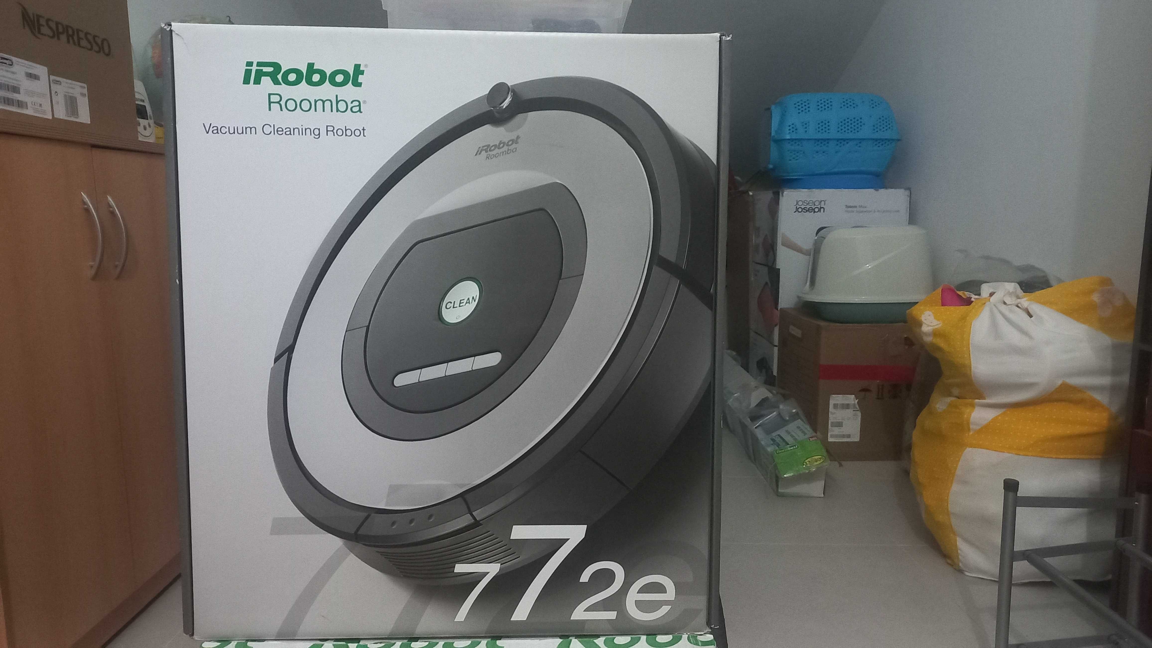 Vendo Aspirador Robot iRobot Roomba 772+Comando+Acessórios de Limpeza