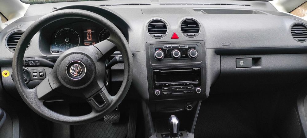 Caddy III 10-15 deska konsola airbag wszystkie cześci