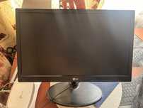 Монітор LG 19M38A