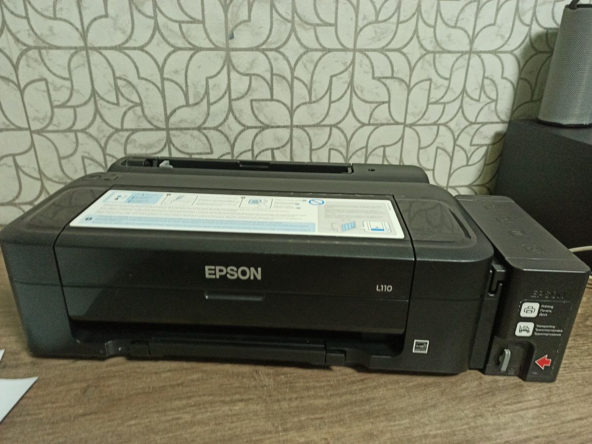 Принтер Epson L 110 в отличном состоянии