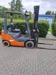 Wózek widłowy TOYOTA 02-8FGF18