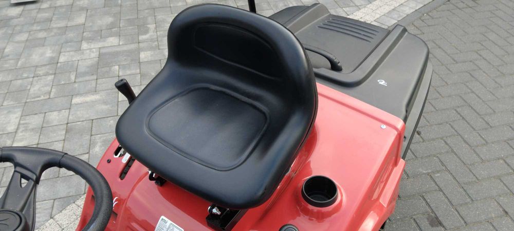 Mało używany traktorek kosiarka MTD blizniak CUB CADET LT1 2020r