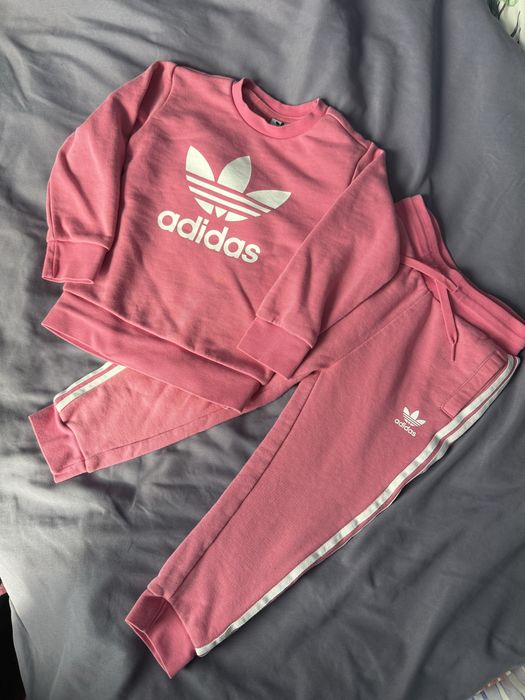 Dres Adidas r.104