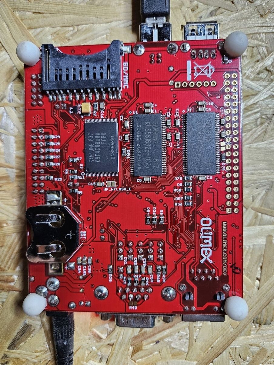 Olimex  Sam9-L9260 Arduino Arm