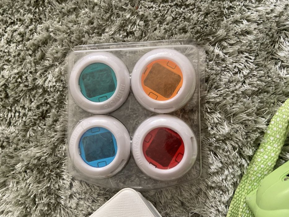 Instax mini 9 muito bom estado com livro e lentes