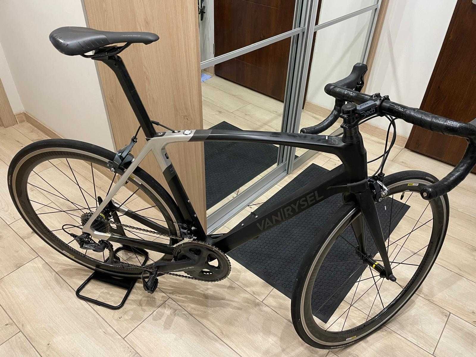 Rower szosowy VanRysel ULTRA RCR