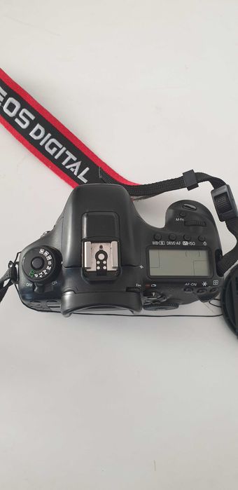 фотоапарат canon eos 7d mark 2.