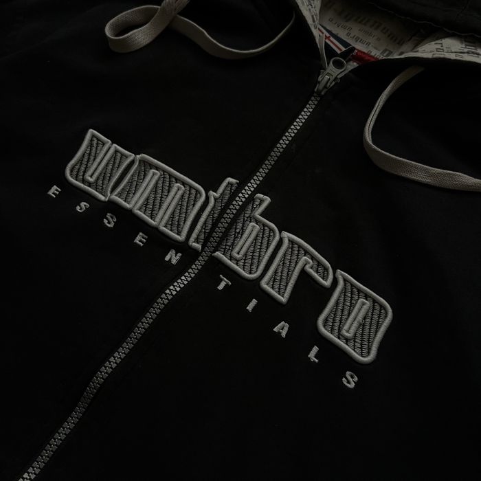 Зіпка Umbro original центр logo