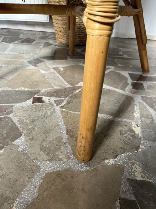 Fotel wiklinowy jasny