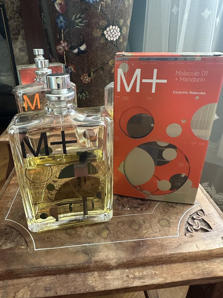 Escentric Molecules Molecule 01 05  + Mandarin edt