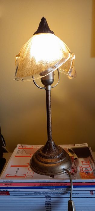 Candeeiro de mesa estilo Art Deco