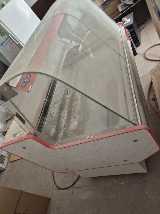 Lada chłodnicza sprawna