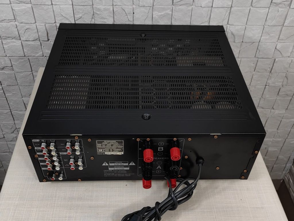 Pioneer A-616 Mk2 Wysokiej klasy zintegrowany wzmacniacz stereo