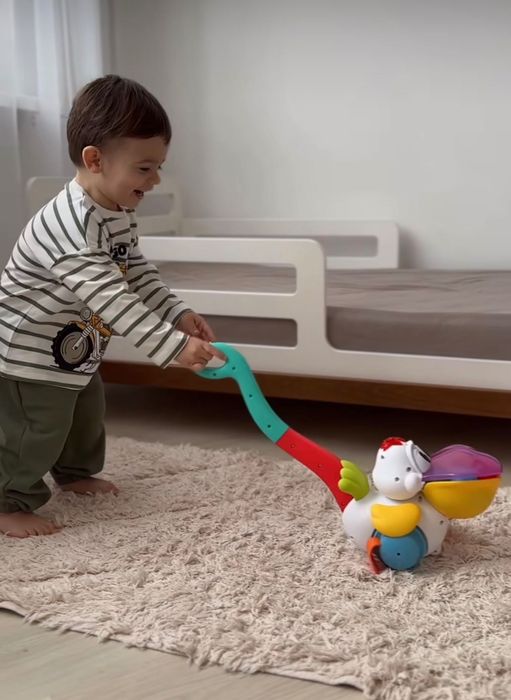 Іграшка-каталка Kiddi Smart – Пелікан-Витівник Пеликан-Затейник укр