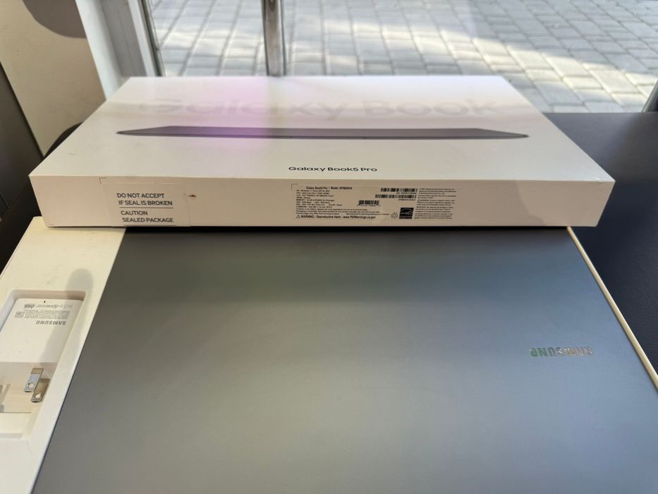 Новий Samsung galaxy book5 pro