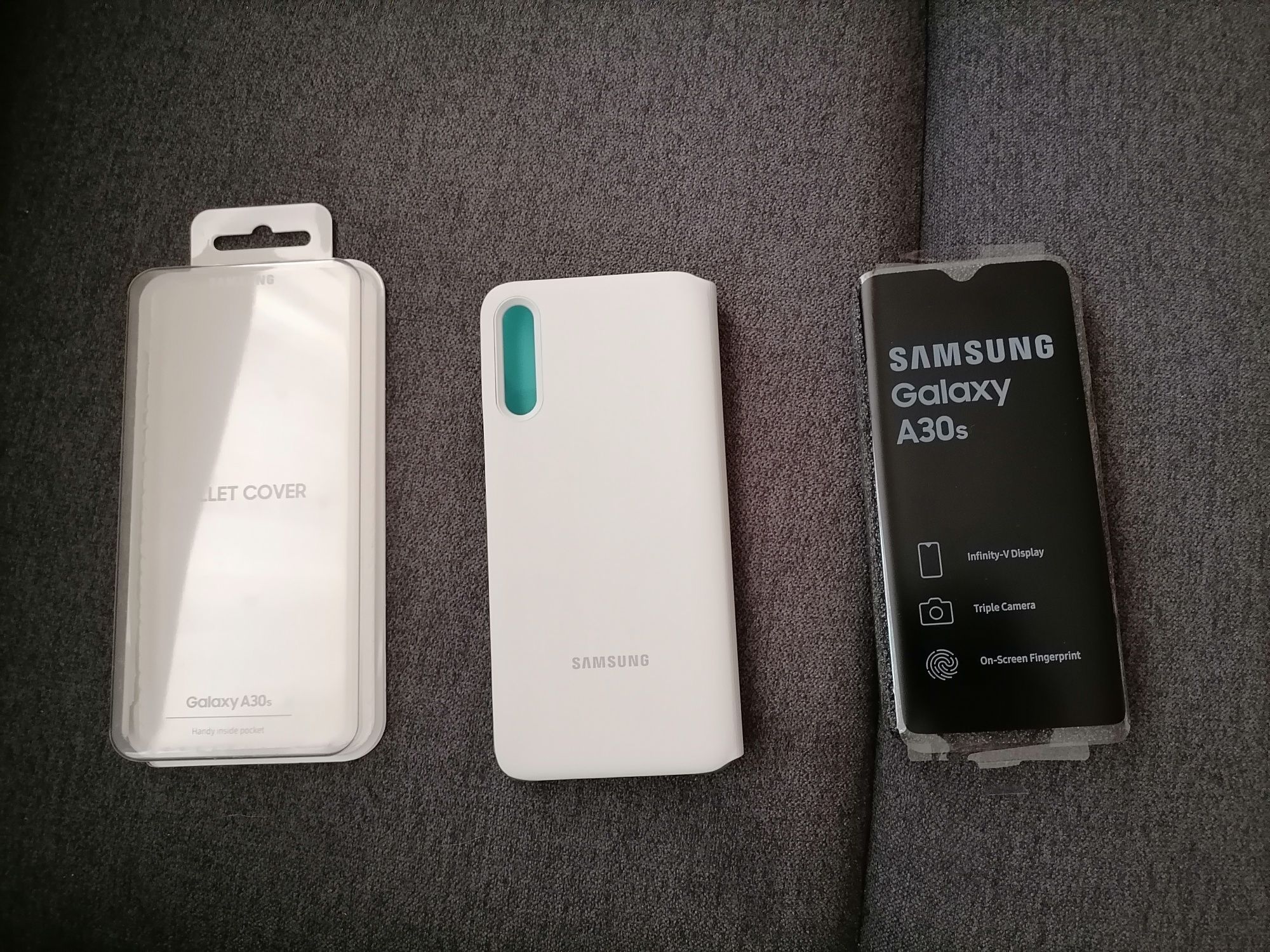 Etui na Samsung Galaxy A 30s, stan idealny