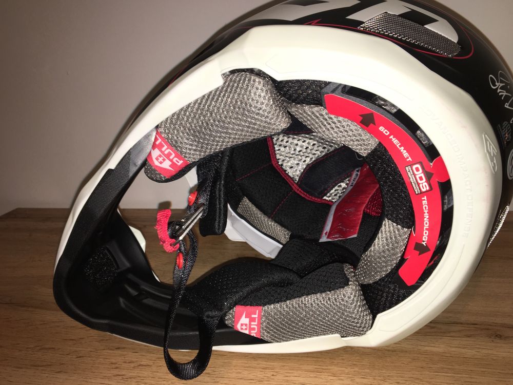 Kask 6D ATB 1 Carbon MTB ATV Enduro DH Cross Fox Airoh