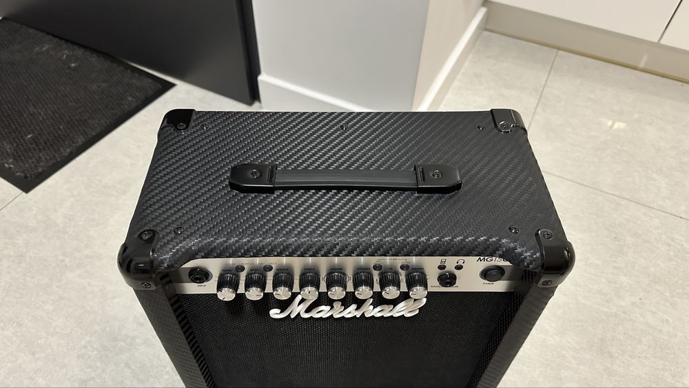 Piec Marshall MG15CFX