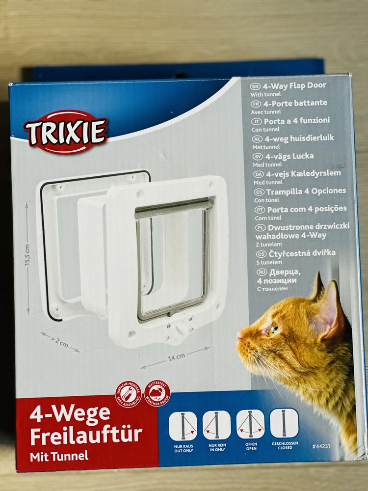 Trixie dwustronne drzwiczki wahadłowe dla kota z tunelem