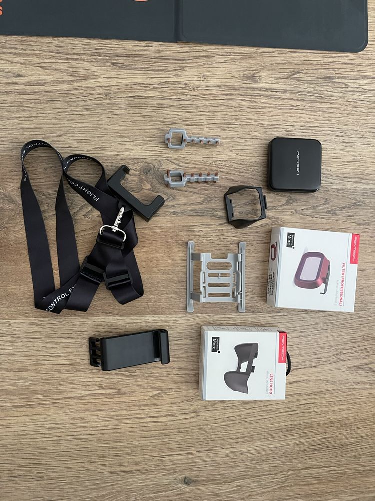 DRON  DJI MINI 2  Fly More Combo