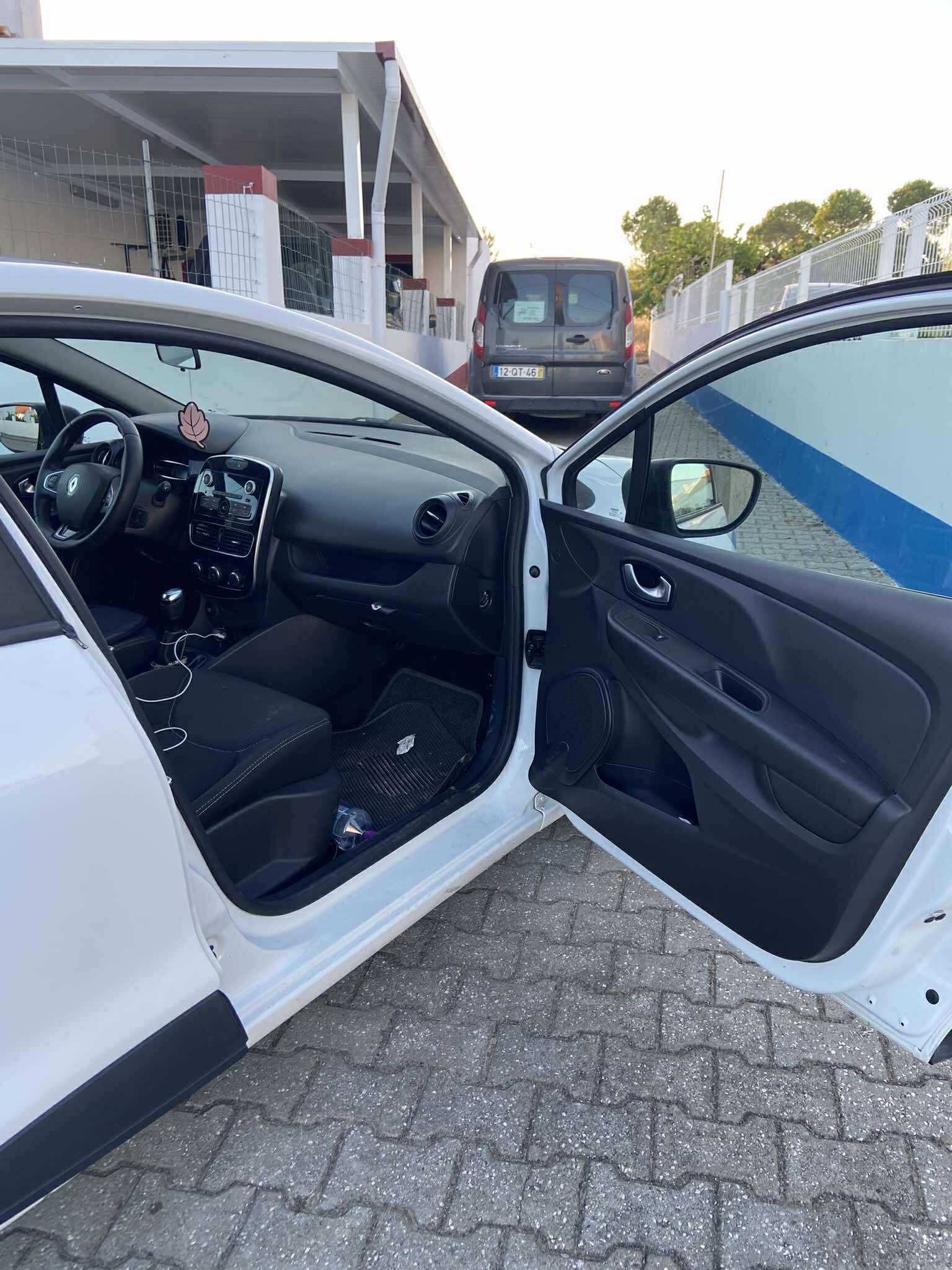 Clio 1.5 dci 2 lugares