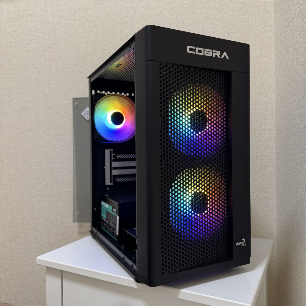 Корпус для пк AeroCool Hexform Rgb