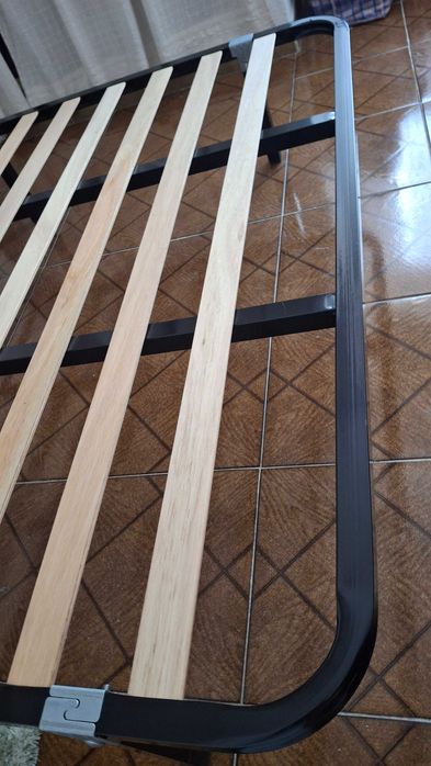 2 Estrados Ripas 133 x 183 cama casal