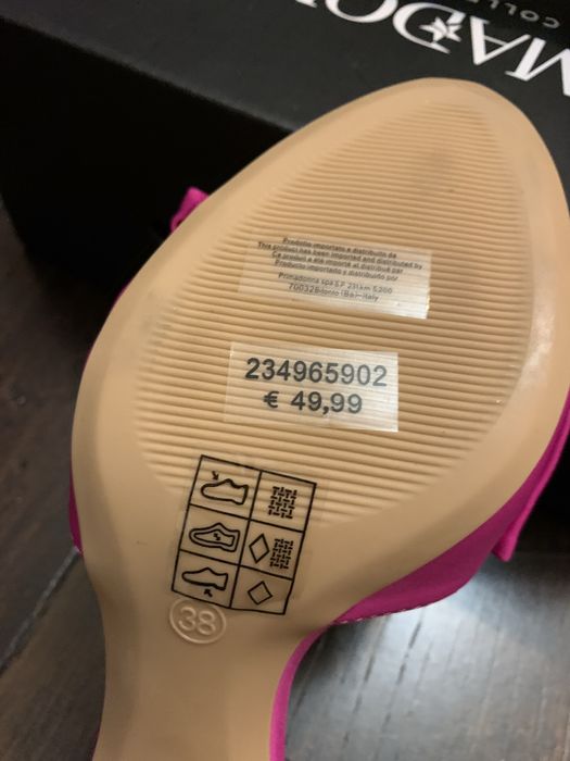 Шльопки мюлі святкові на підборах