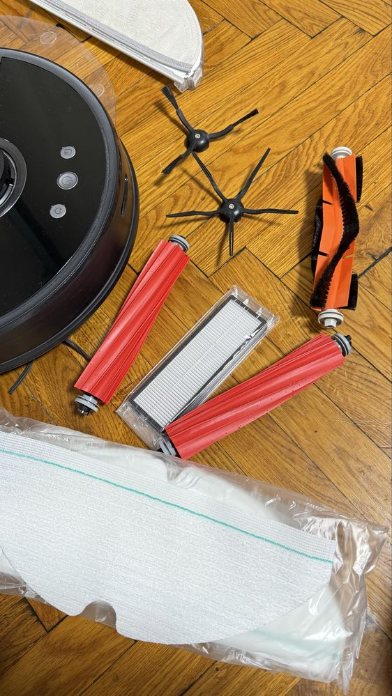 Робот пылесос Roborock S552-00 с комплектующими Robotic Vacuam Cleaner