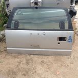 Porta traseira com vidro de Opel frontera 2.2 dti