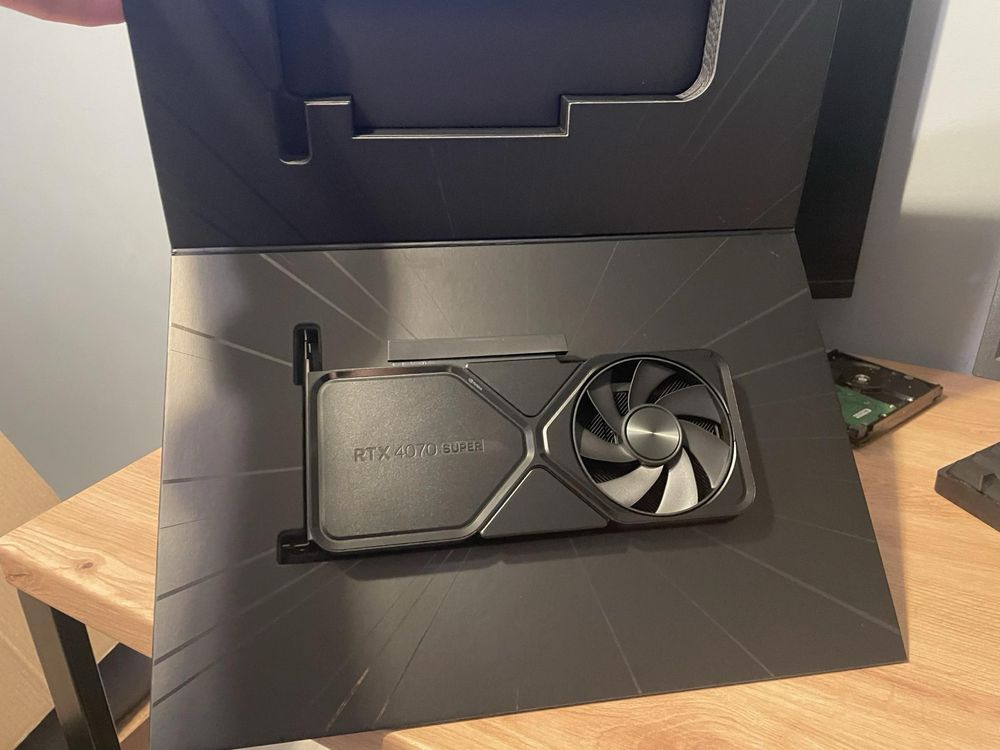 Nvidia GeForce RTX 4070 Super FE Founders Edition
