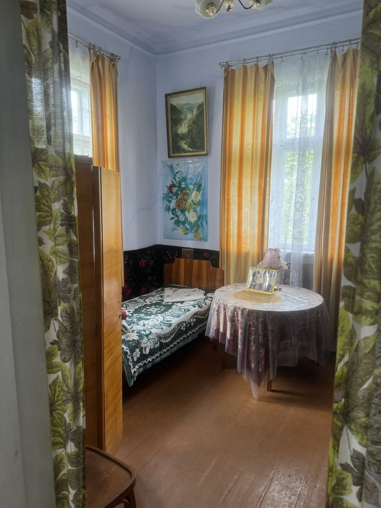 Продається будинок в хорошому стані