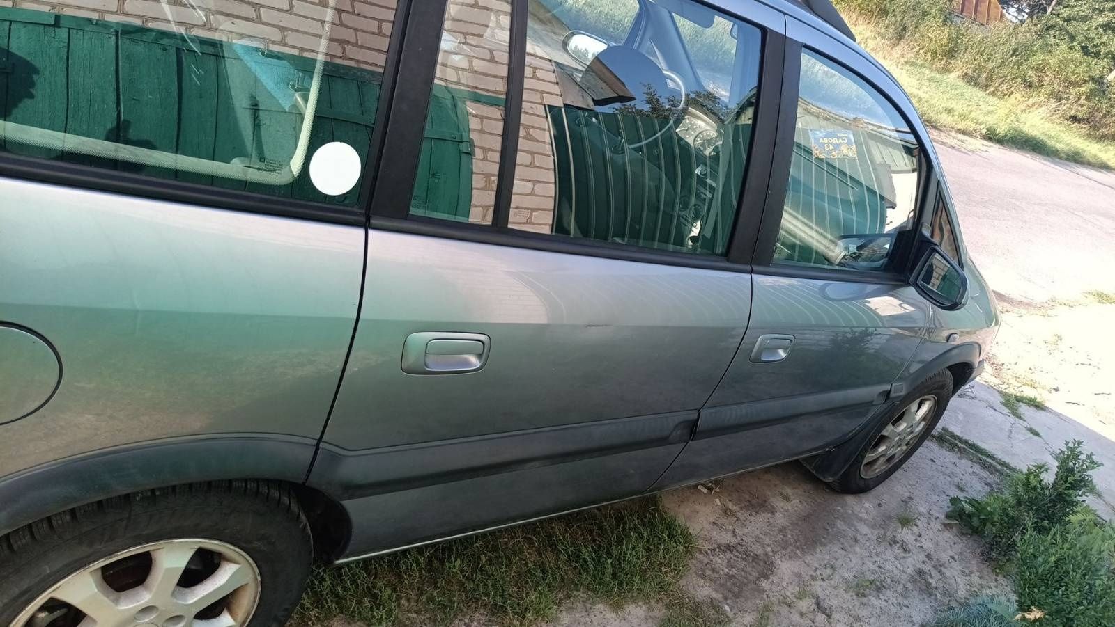 Opel zafira 2.0 diesel