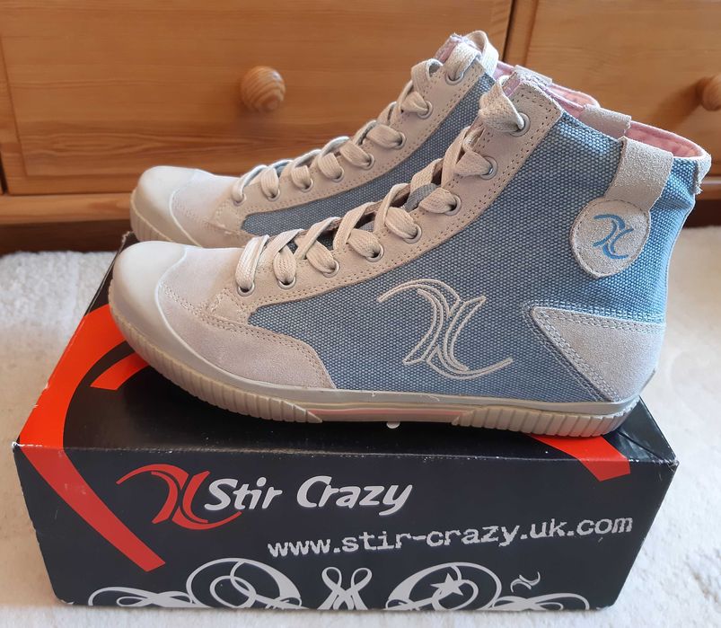 Wysokie błękitne trampki wykończone skórą naturalną Stir Crazy, roz 40