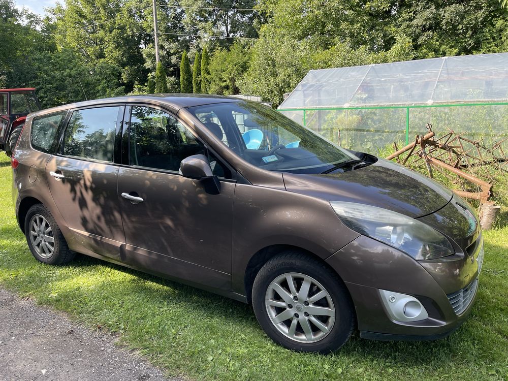 Renault Grand Scenic 7 osobowy